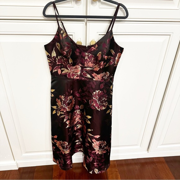Eliza J Women’s Brown Floral Metallic Jacquard Fit Flare Cocktail Midi Dress 14 - Picture 2 of 10